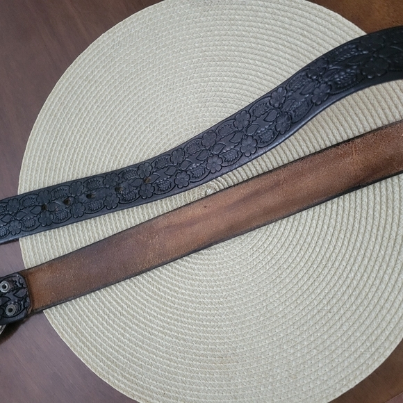 Leather Western Cowgirl Fleur de Lis Buckle Belt Vintage